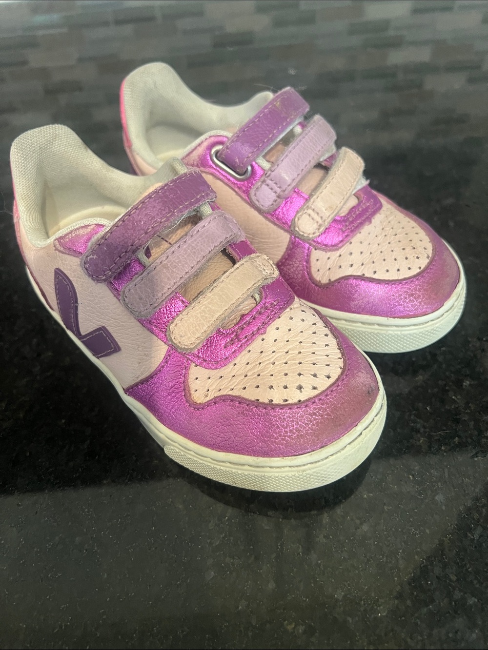 V-10 LEATHER PETALE MULTICO COSMOS Size 10